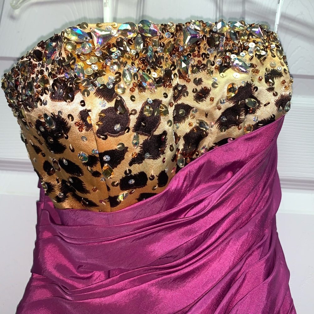 Formal/ prom dress with slit! Purple❤️